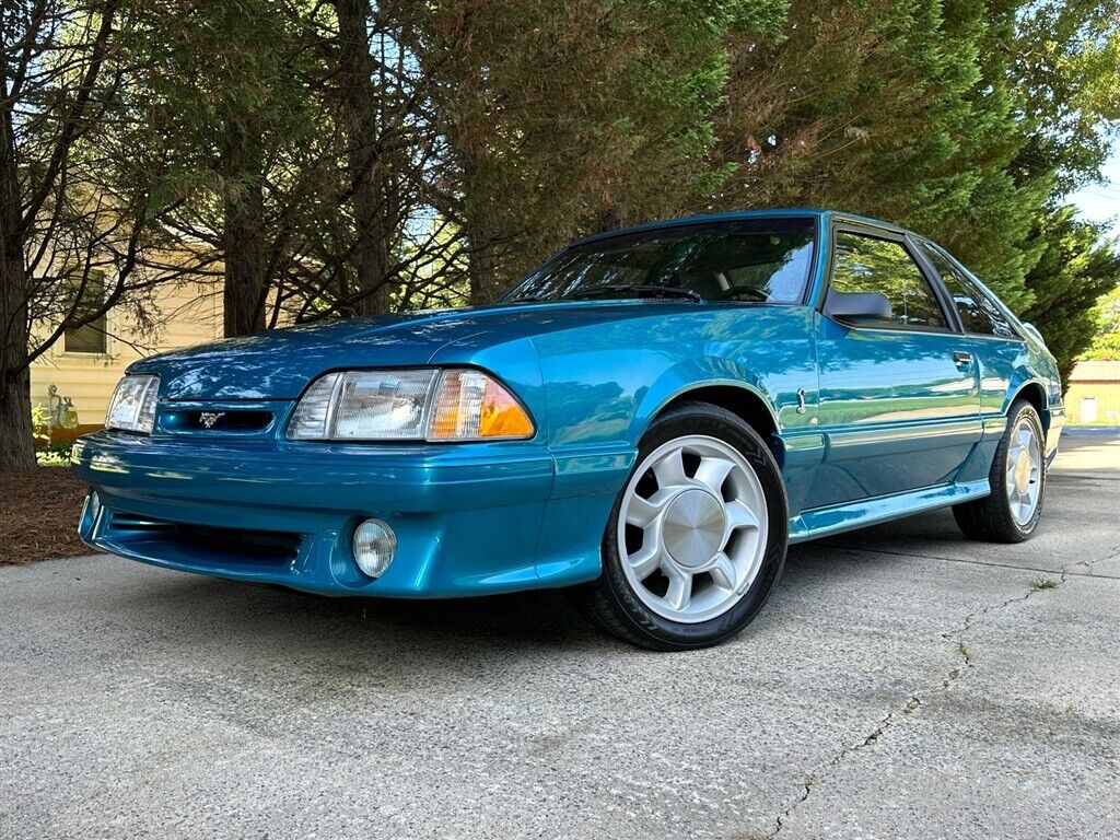 Ford-Mustang-1993-1