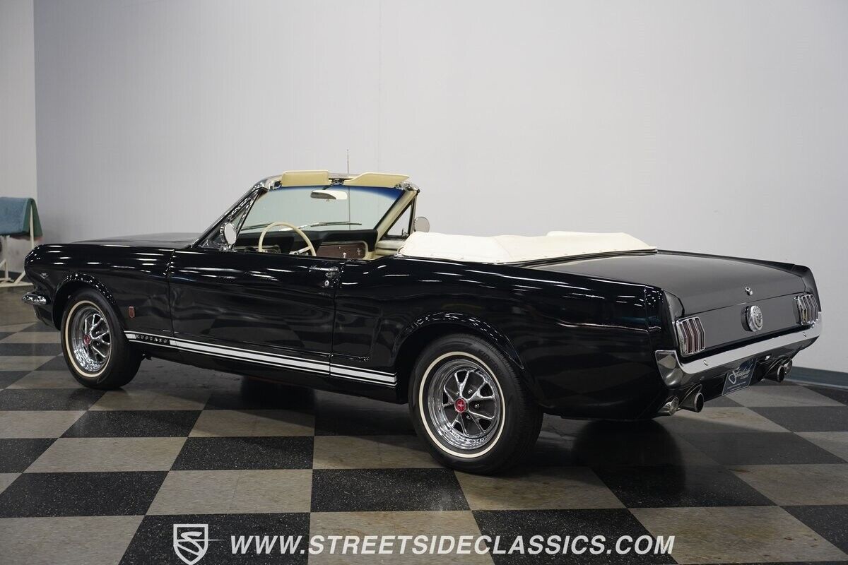 Ford-Mustang-Cabriolet-1965-10