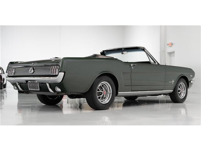 Ford-Mustang-Cabriolet-1965-10