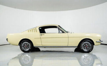 Ford-Mustang-Cabriolet-1965-14