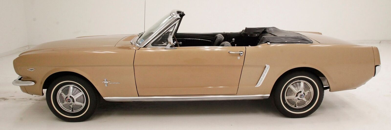 Ford-Mustang-Cabriolet-1965-3