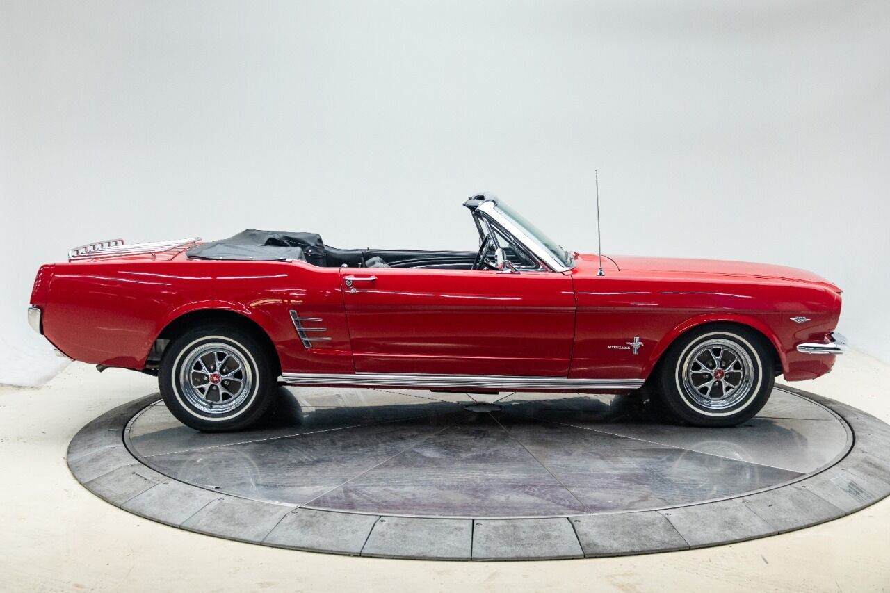 Ford-Mustang-Cabriolet-1966-2