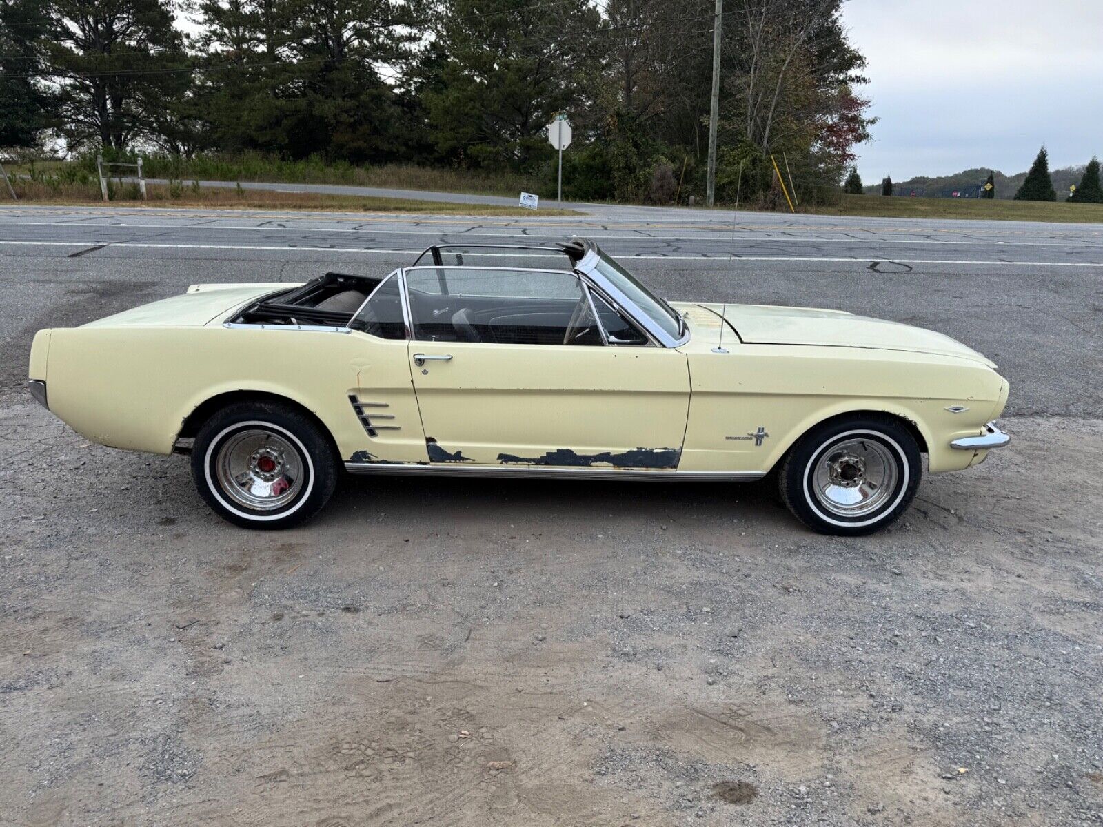 Ford-Mustang-Cabriolet-1966-3