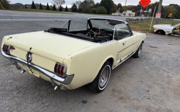 Ford-Mustang-Cabriolet-1966-4