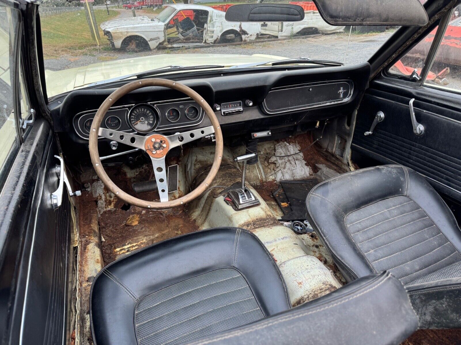 Ford-Mustang-Cabriolet-1966-6