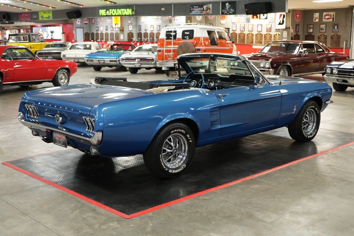 Ford-Mustang-Cabriolet-1967-8