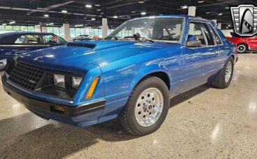 Ford-Mustang-Cabriolet-1981-2