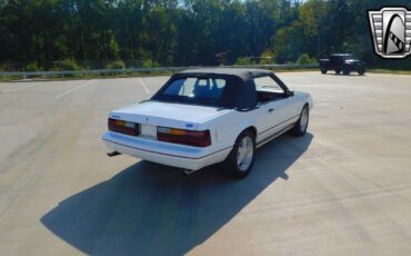 Ford-Mustang-Cabriolet-1984-7