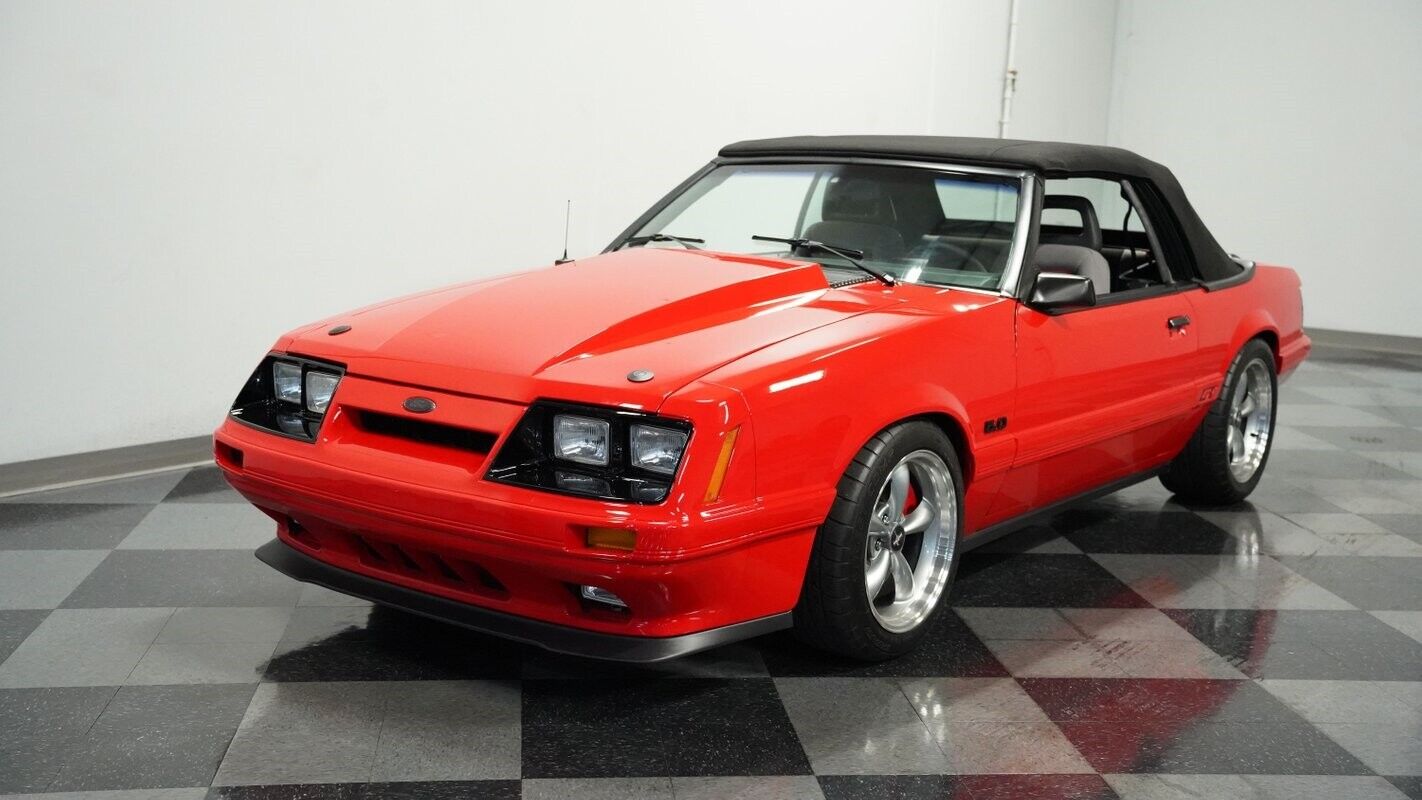 Ford-Mustang-Cabriolet-1986-5