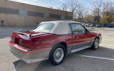 Ford-Mustang-Cabriolet-1987-5