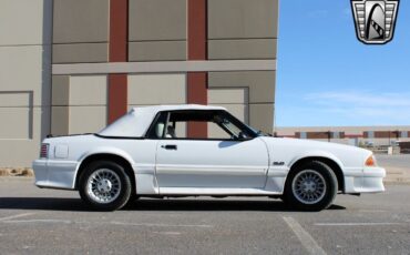 Ford-Mustang-Cabriolet-1987-7