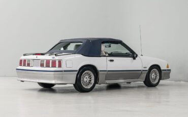 Ford-Mustang-Cabriolet-1988-6