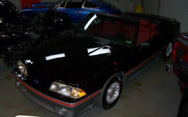 Ford-Mustang-Cabriolet-1989-22