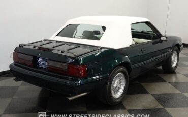 Ford-Mustang-Cabriolet-1990-10