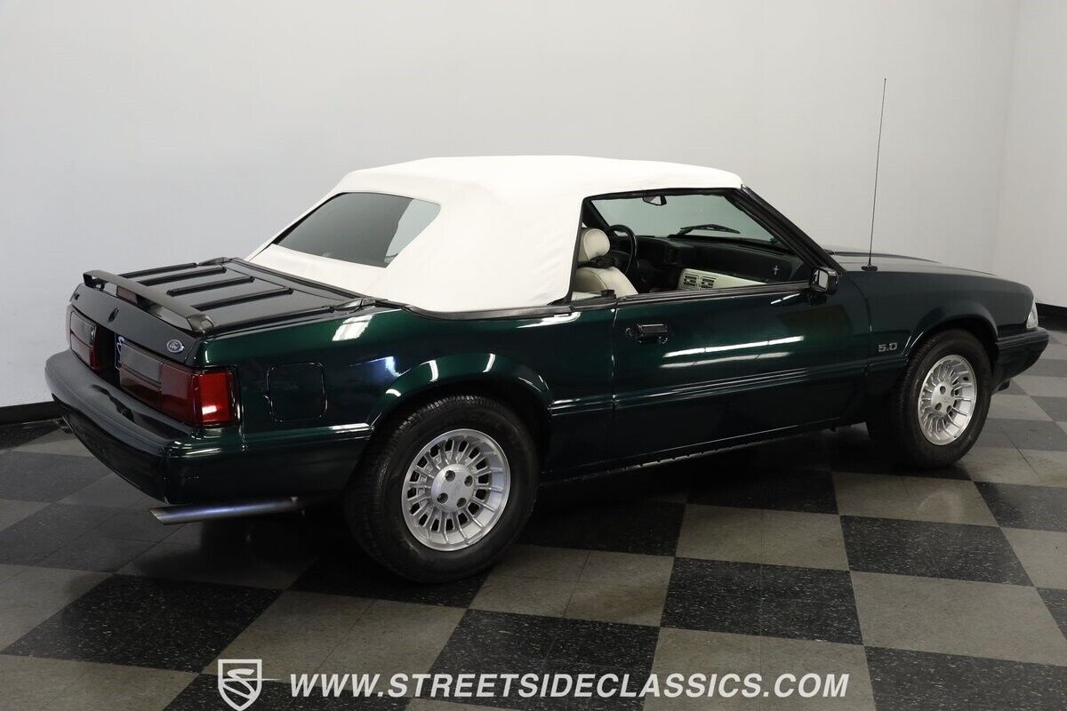 Ford-Mustang-Cabriolet-1990-11