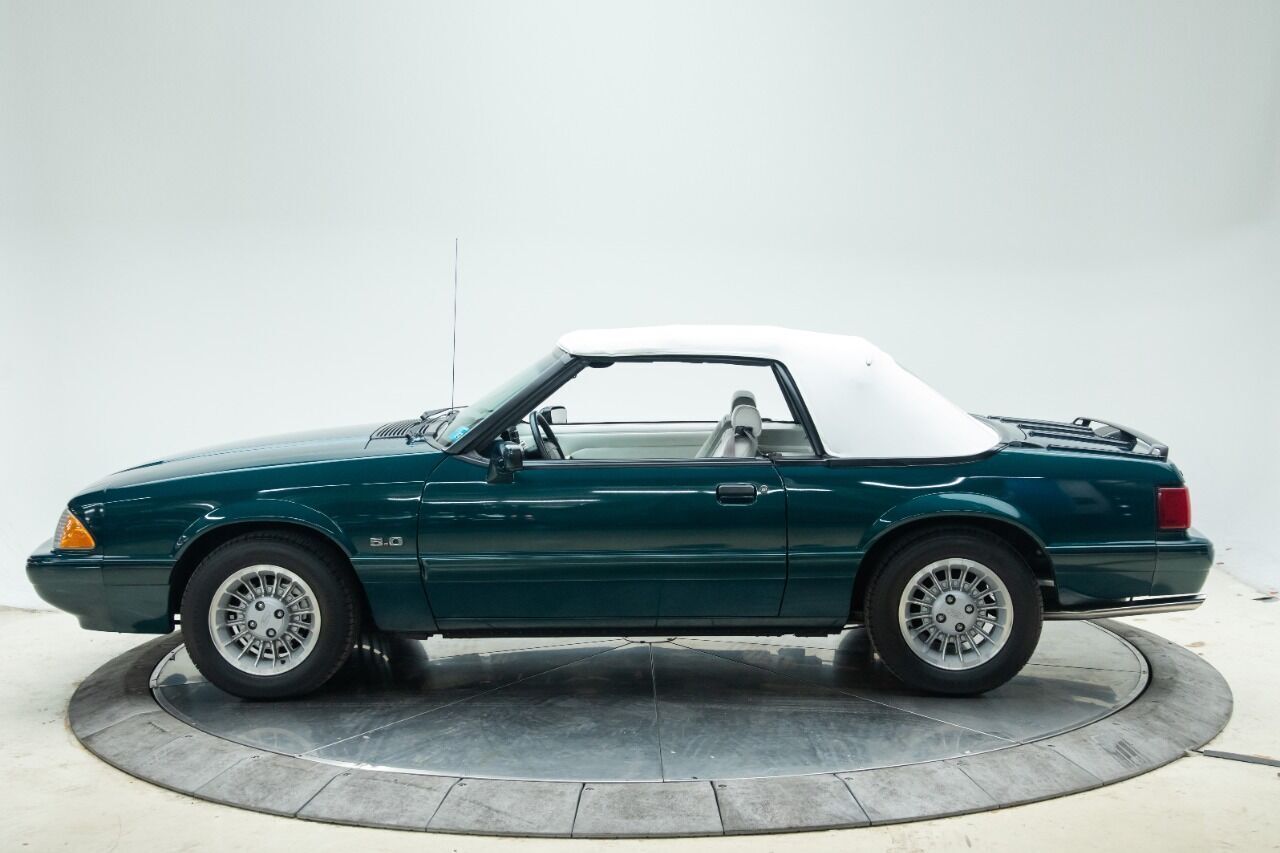 Ford-Mustang-Cabriolet-1990-2