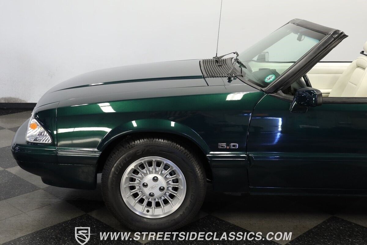 Ford-Mustang-Cabriolet-1990-22