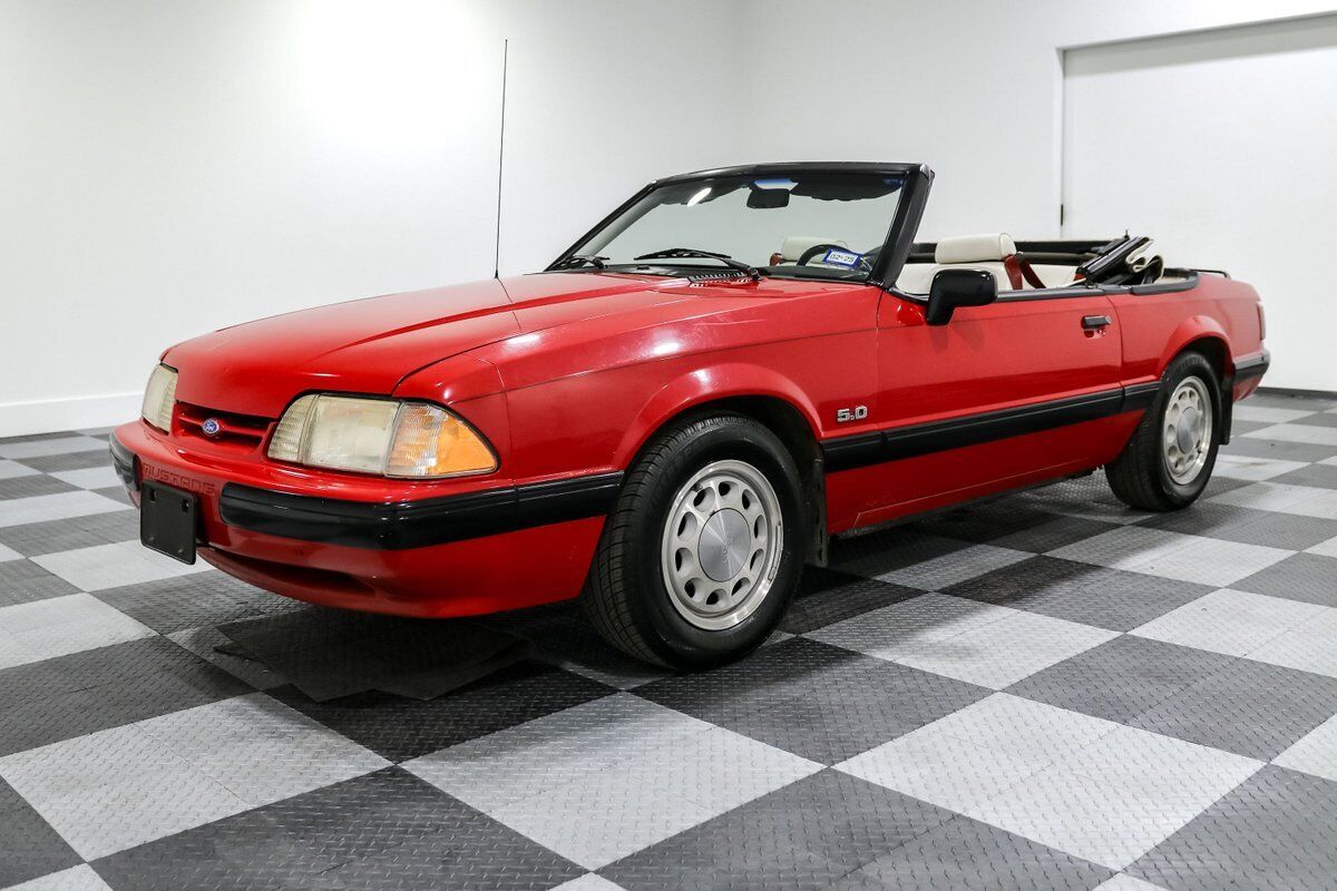 Ford-Mustang-Cabriolet-1990-3