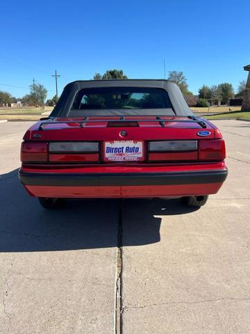 Ford-Mustang-Cabriolet-1990-3