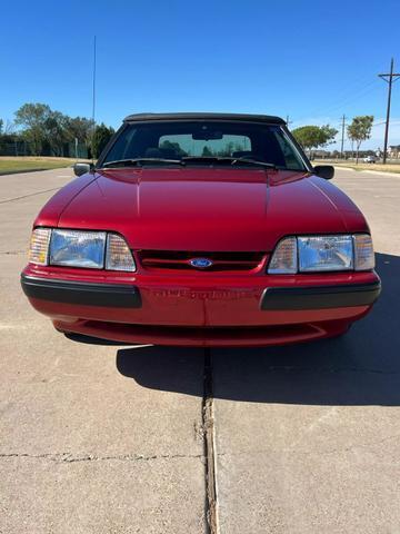 Ford-Mustang-Cabriolet-1990-7