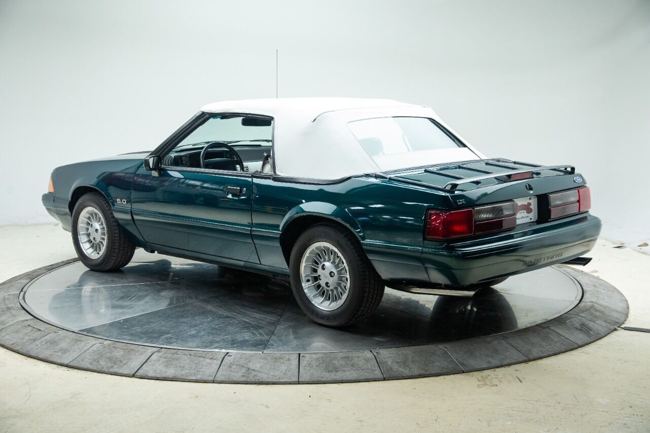 Ford-Mustang-Cabriolet-1990-9