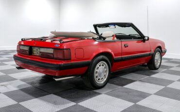 Ford-Mustang-Cabriolet-1990-9