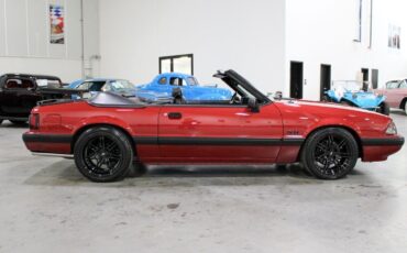 Ford-Mustang-Cabriolet-1991-5