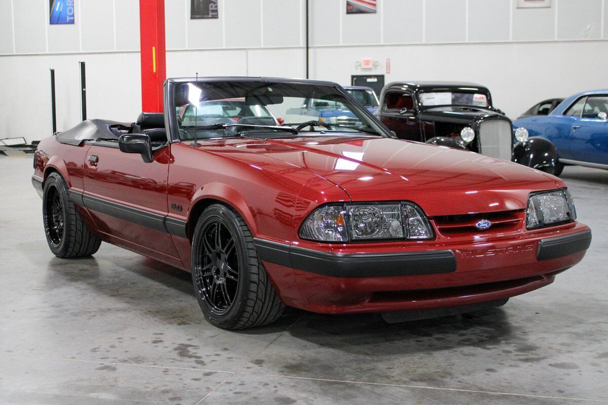 Ford-Mustang-Cabriolet-1991-6