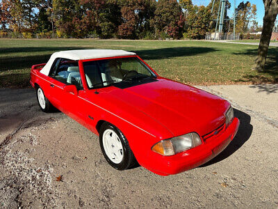 Ford-Mustang-Cabriolet-1992-11