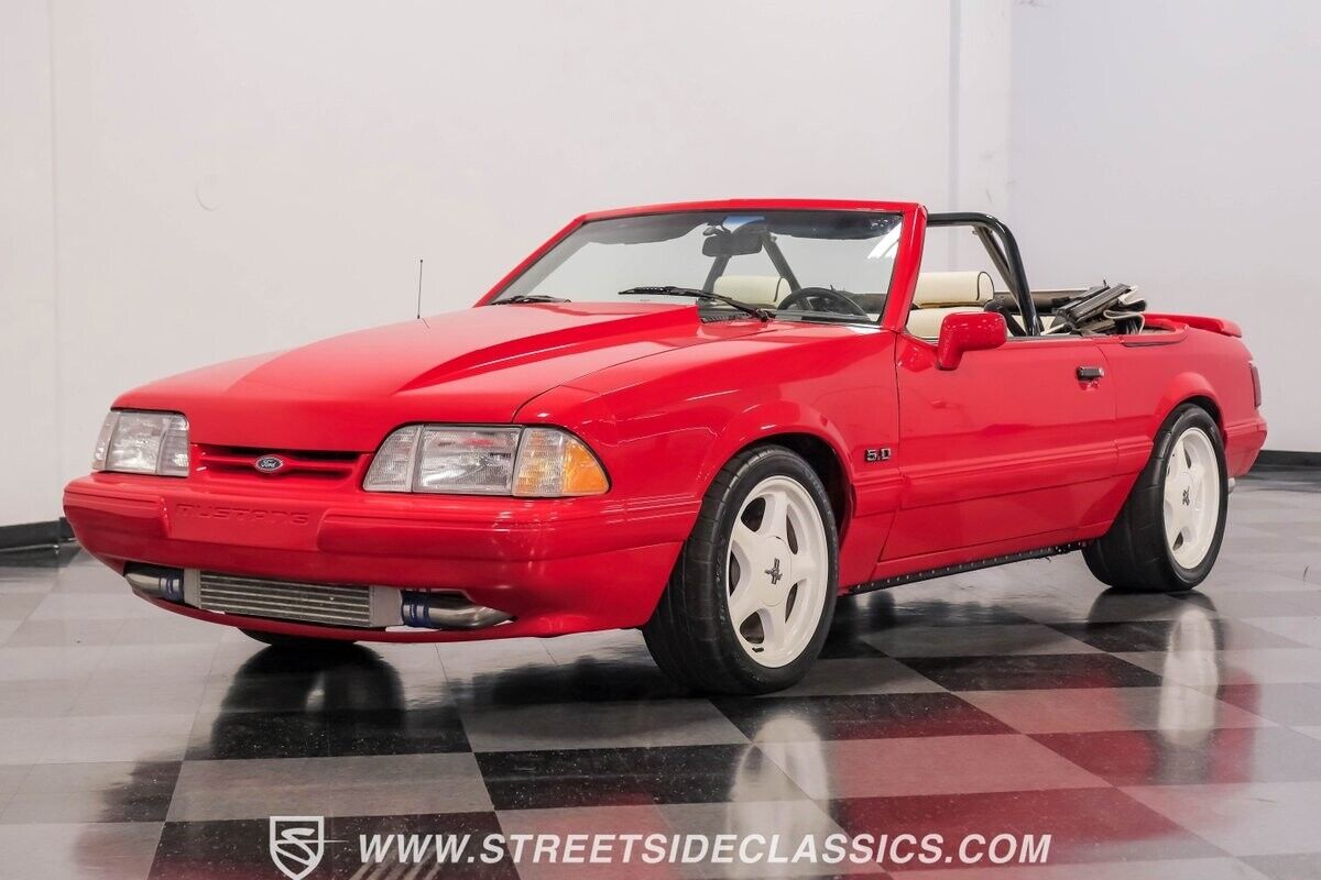 Ford-Mustang-Cabriolet-1992-5