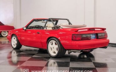 Ford-Mustang-Cabriolet-1992-7