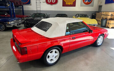 Ford-Mustang-Cabriolet-1992-8