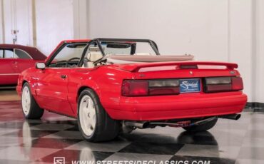 Ford-Mustang-Cabriolet-1992-8