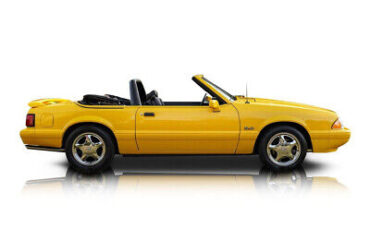 Ford-Mustang-Cabriolet-1993-1