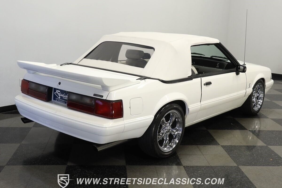 Ford-Mustang-Cabriolet-1993-10