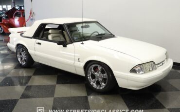 Ford-Mustang-Cabriolet-1993-13