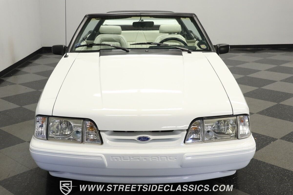 Ford-Mustang-Cabriolet-1993-15