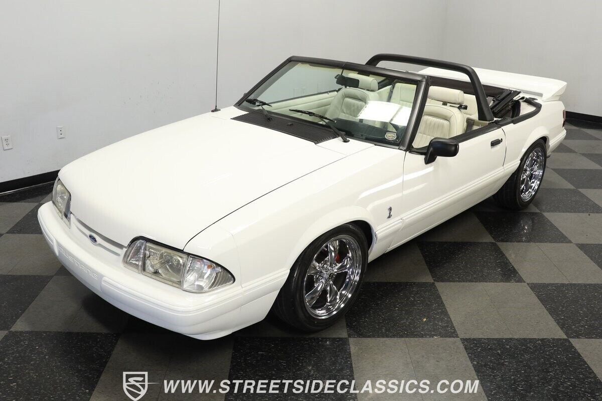 Ford-Mustang-Cabriolet-1993-18