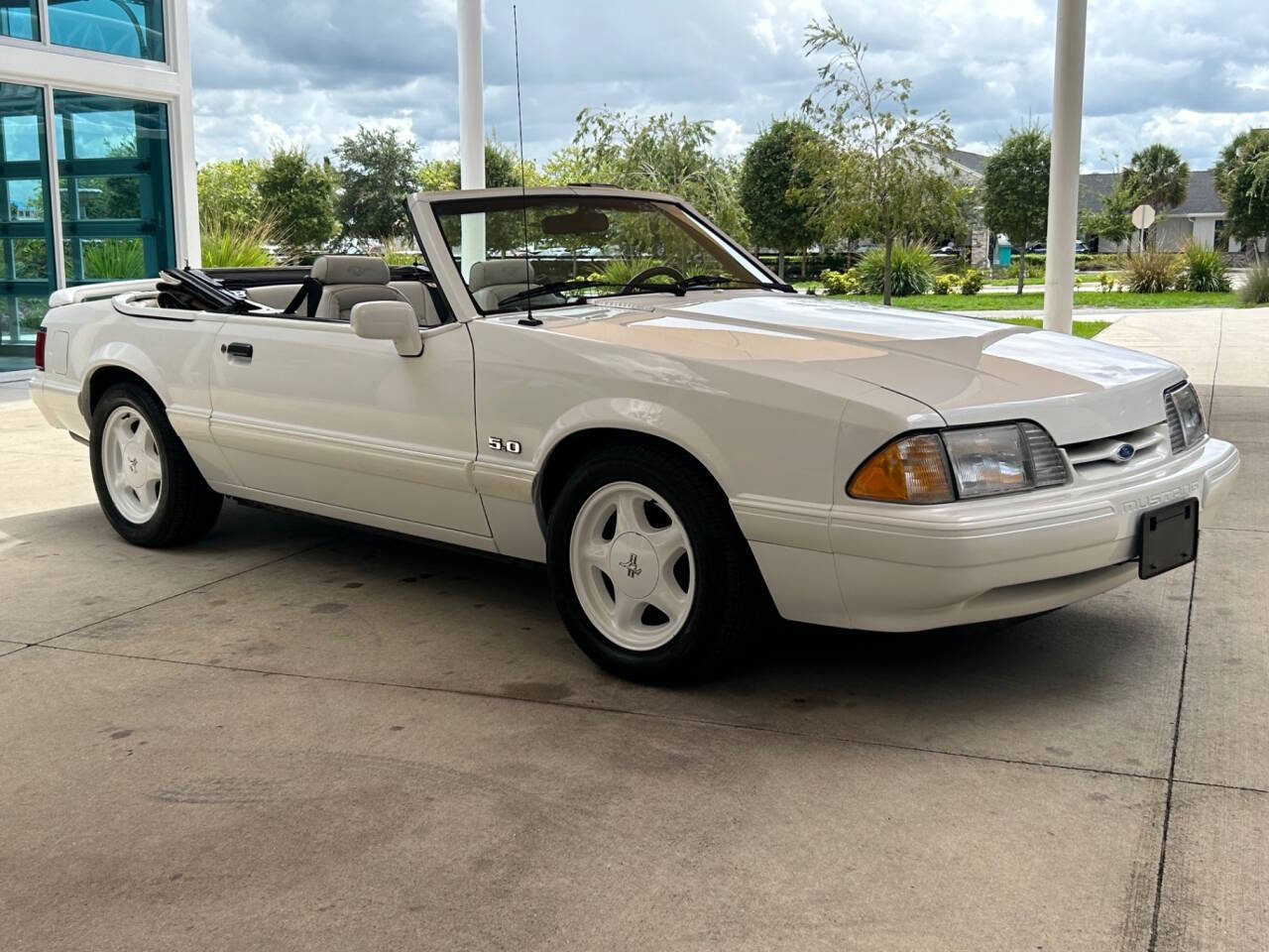 Ford-Mustang-Cabriolet-1993-2