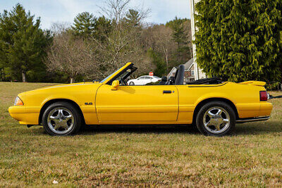 Ford-Mustang-Cabriolet-1993-2