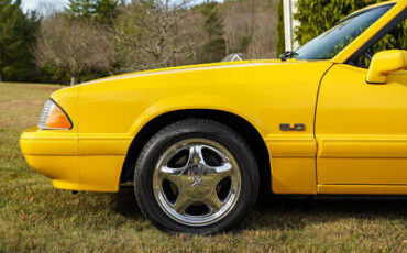 Ford-Mustang-Cabriolet-1993-3