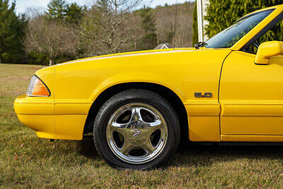 Ford-Mustang-Cabriolet-1993-3