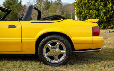 Ford-Mustang-Cabriolet-1993-4