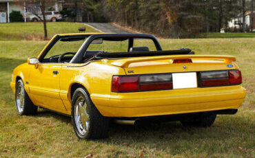 Ford-Mustang-Cabriolet-1993-5