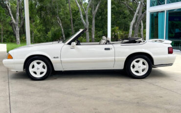 Ford-Mustang-Cabriolet-1993-7