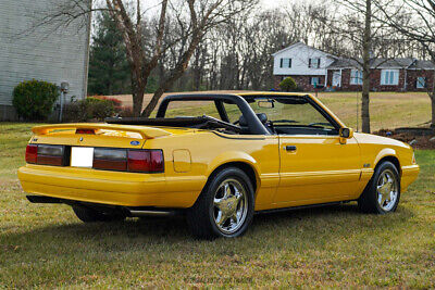 Ford-Mustang-Cabriolet-1993-7