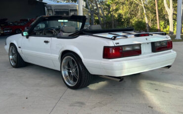 Ford-Mustang-Cabriolet-1993-8