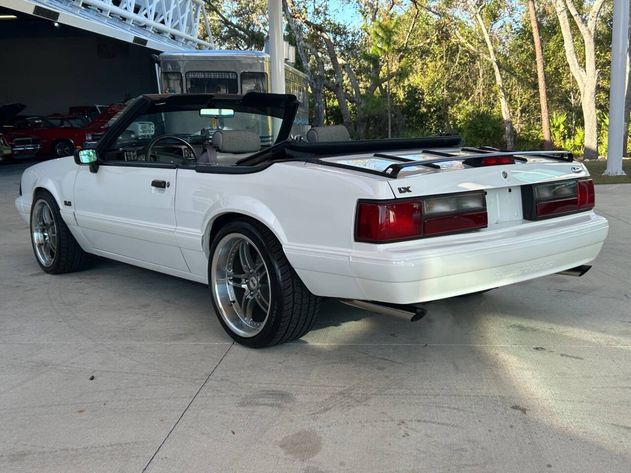 Ford-Mustang-Cabriolet-1993-8