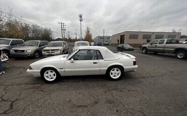 Ford-Mustang-Cabriolet-1993-8