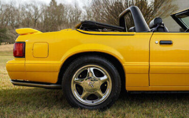 Ford-Mustang-Cabriolet-1993-9